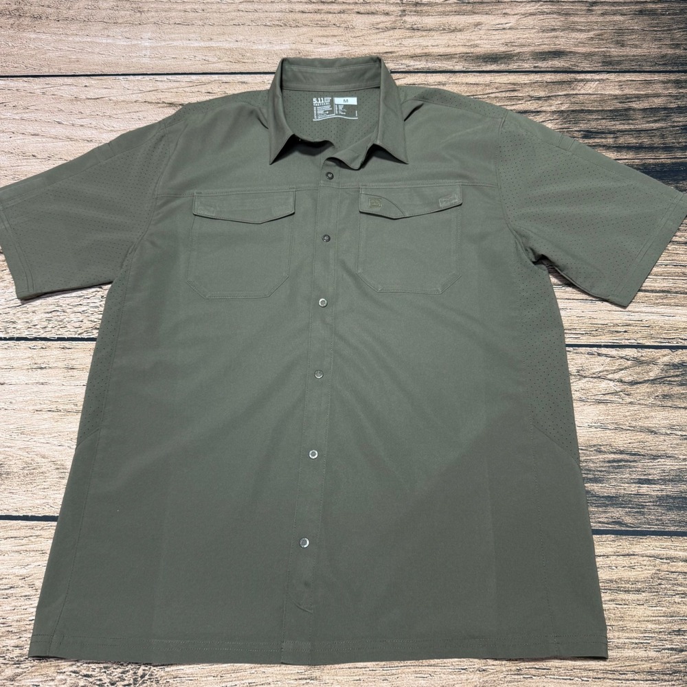 5.11 Tactical Button Down Shirt Mens Size M Green Short Sleeve Performance Work